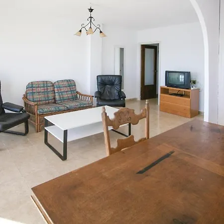 Beautiful In W/ 2 Bedrooms アパート